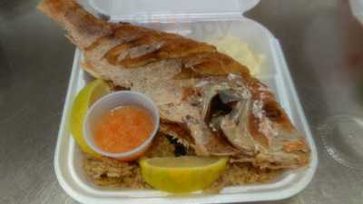 Lallys Island Soul Cafe