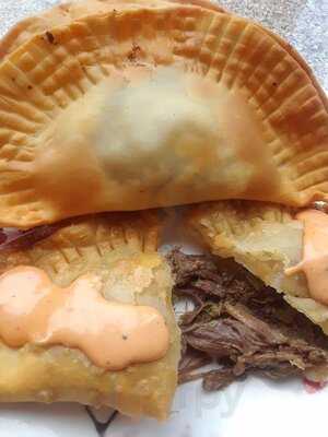 Kerelys Cafe & Pizzeria