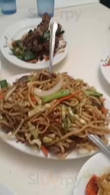 Henry's Hunan Restaurant