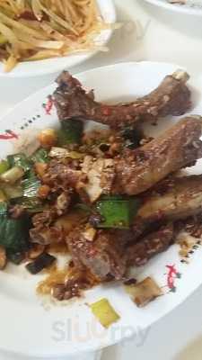 Henry's Hunan Restaurant