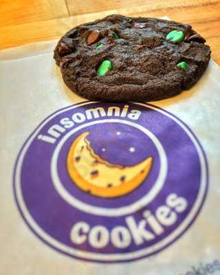 Insomnia Cookies