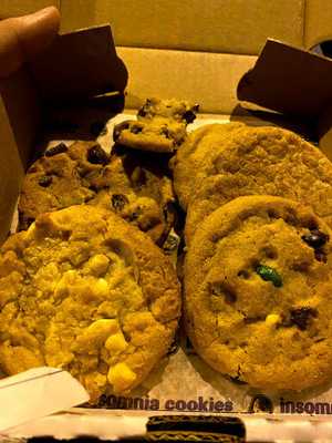 Insomnia Cookies