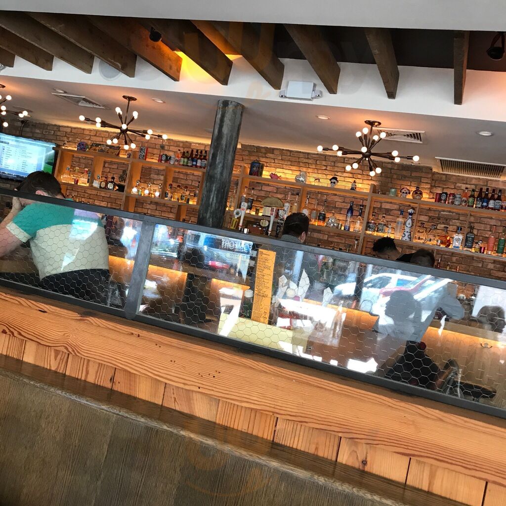 Calexico - Upper East Side