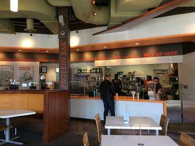 Protein Bar & Kitchen