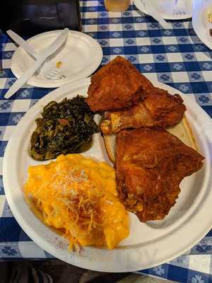 Gus's World Famous Fried Chicken