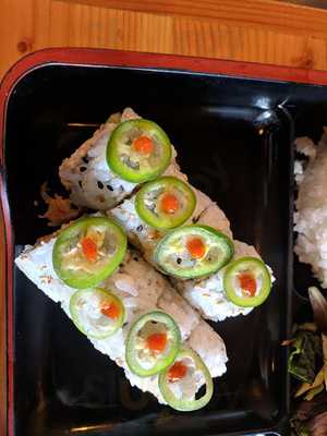 Sushi Planet Woodland Hills