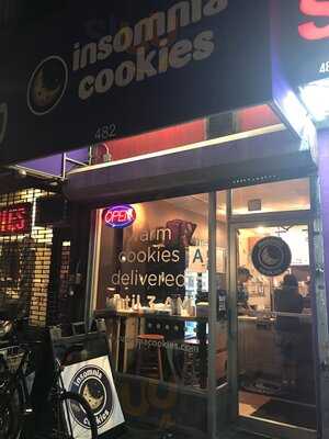 Insomnia Cookies