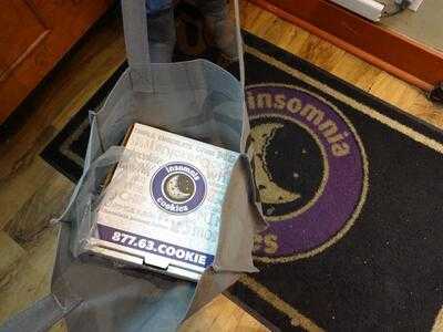 Insomnia Cookies