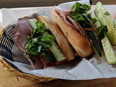 Bahn Mi & Co
