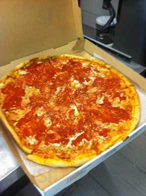 Az Deli And Pizzeria