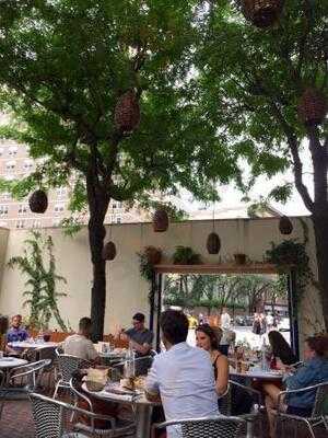 Bowery Bar And Grill