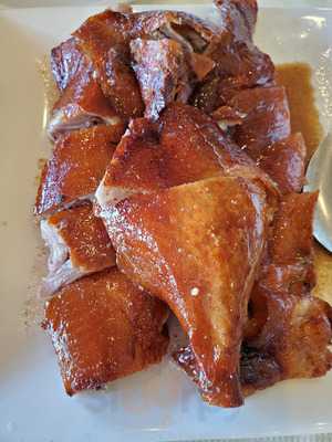 Hung Tho Seafood Restaurant