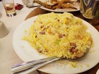 Hung Tho Seafood Restaurant