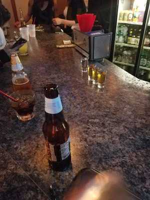 Joe E's Unforgettable Lounge