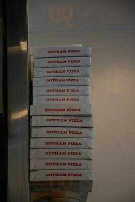 Gotham Pizza