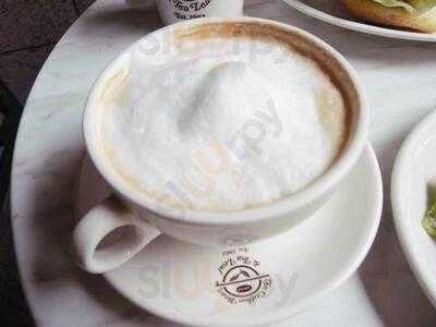 The Coffee Bean & Tea Leaf