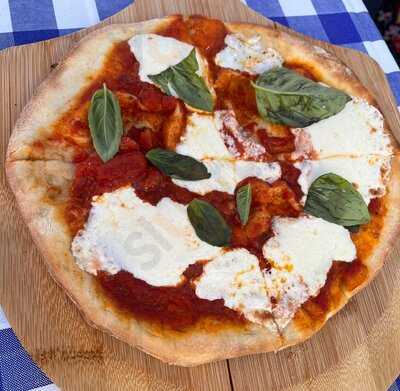 Umberto's Clam House