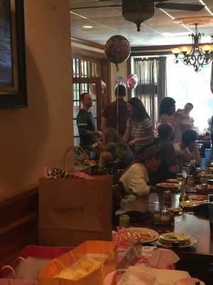 Luigi's Famous Pizza