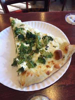 Luigi's Famous Pizza