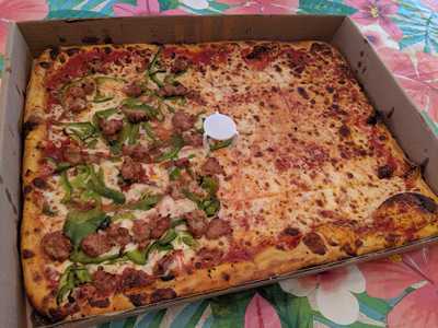 Luigi's Famous Pizza