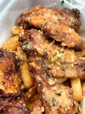 Chicago Wingz Around The World