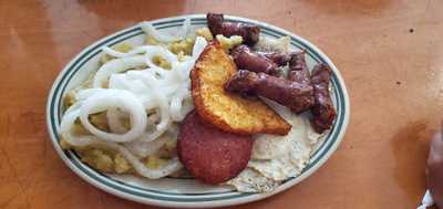 Geminis Ii Restaurant