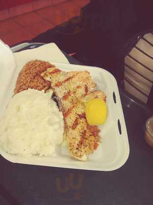 Courtneys Rotisserie And Grill