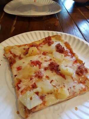 Champion Pizza Ludlow