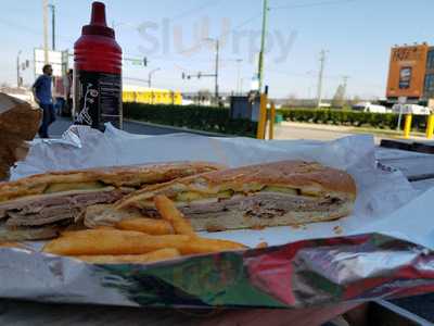 Frank And The Cubans