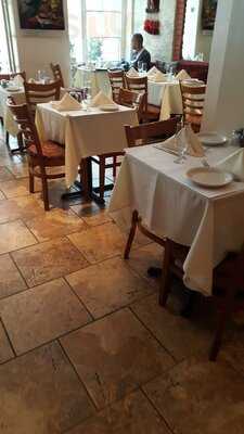 Pars Grill House And Bar