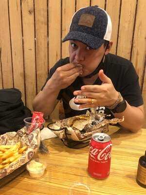 The Hummus And Pita Co