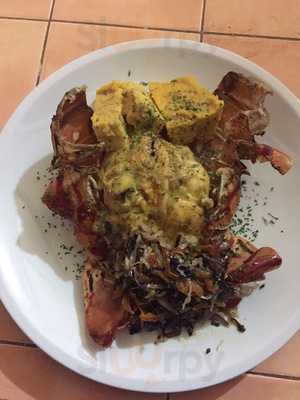 New Era Restaurant & Lounge