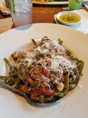 California Pizza Kitchen Encino