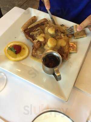 Corner Cafe And Bakery