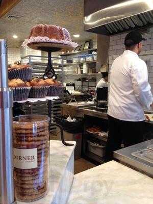 Corner Cafe And Bakery