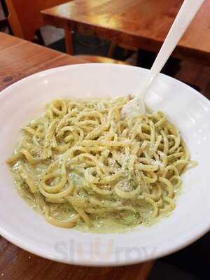 Cafe Viva Gourmet Pizza