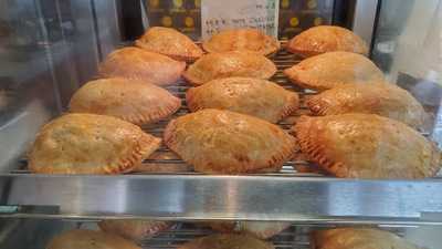 Goldilocks Bake Shop