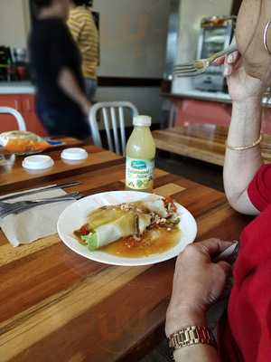 Goldilocks Bake Shop