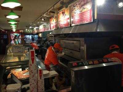 Bagel Cafe - Ray's Pizza