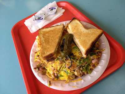 Tom's Number 5 Chiliburgers