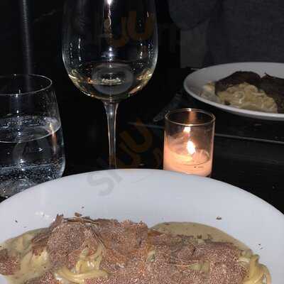 Oak Tuscan Truffle Lounge