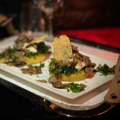 Oak Tuscan Truffle Lounge