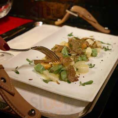 Oak Tuscan Truffle Lounge