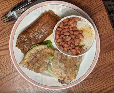 Borinquen Restaurant 2