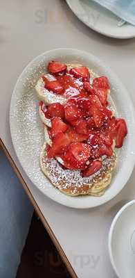 A's Restaurant & Pancake House