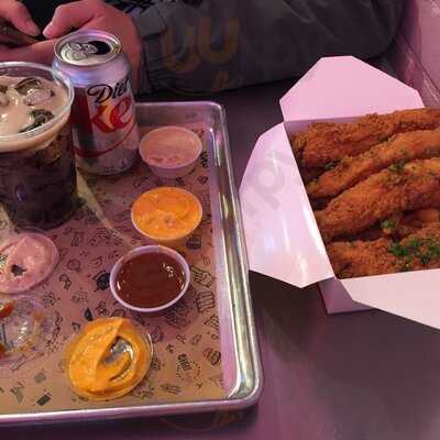 Sticky's Finger Joint