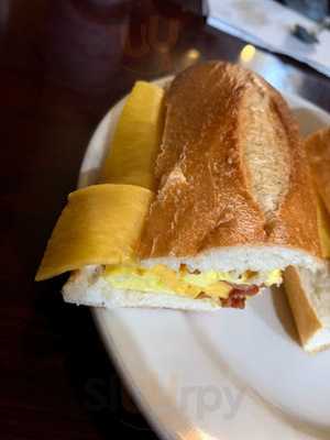 Castillo Restaurant Sunset Park