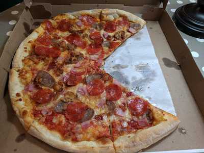 Maria's Pizzeria Restaurant