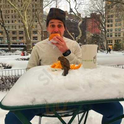 Shake Shack Morningside Heights