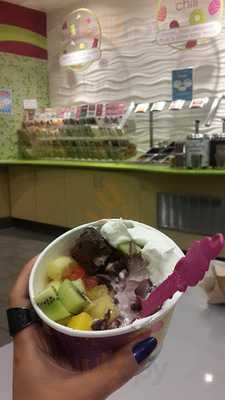 Menchie's Frozen Yogurt
